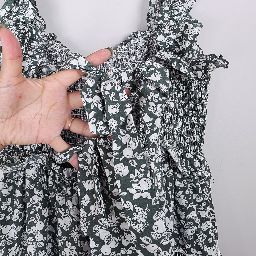 AUREUM Green Floral Smocked Midi Dress Size Large - Picture 9 of 14